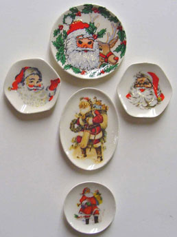Dollhouse Miniature 5 Assorted Santa Plates